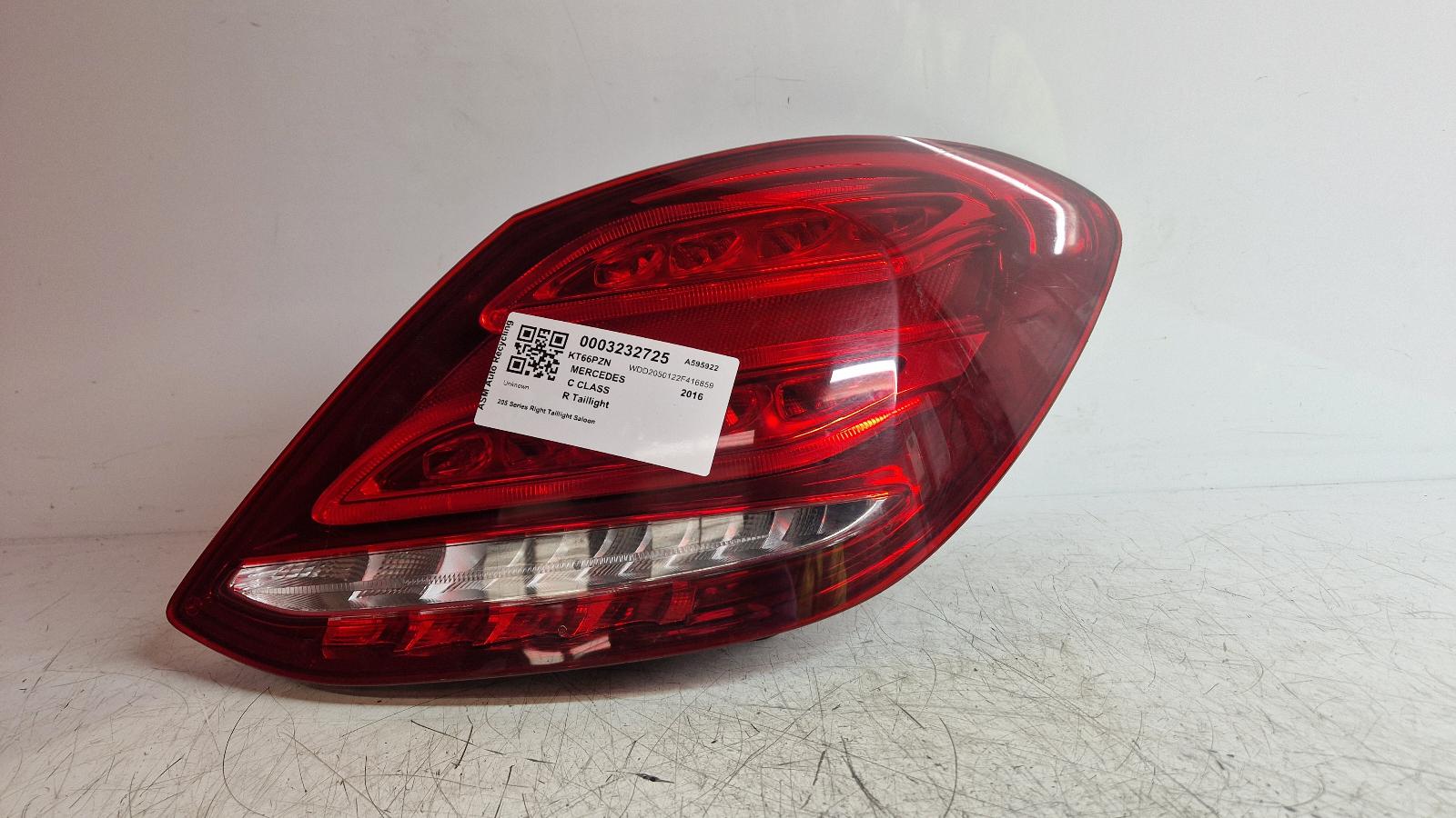 View Auto part R Taillight Mercedes C Class 2016