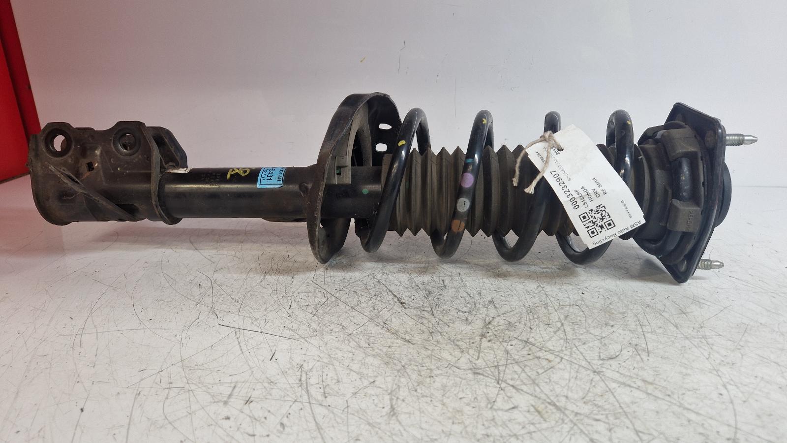 View Auto part RF Strut Honda Crv 2018