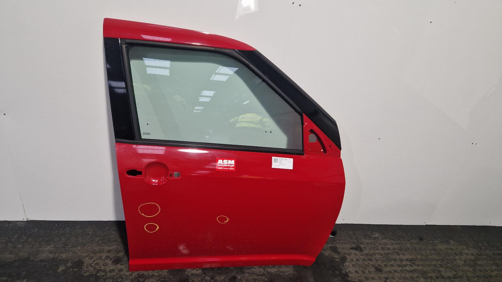 View Auto part R Front Door Suzuki Swift 2010