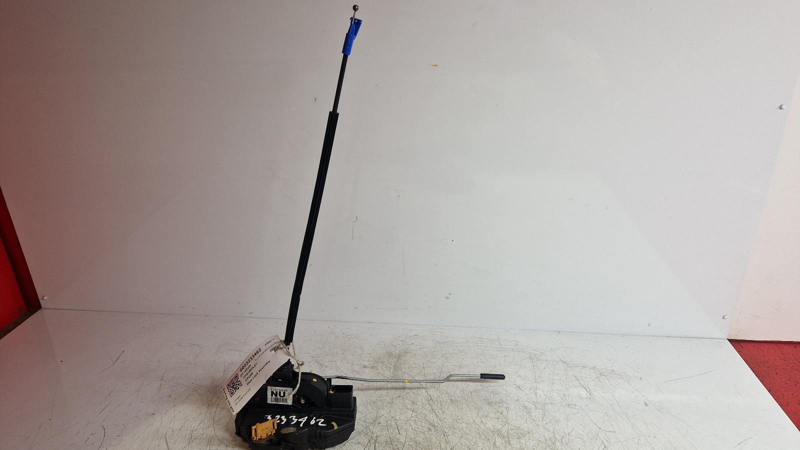 View Auto part Door Lock Assembly Chevrolet Cruze 2014