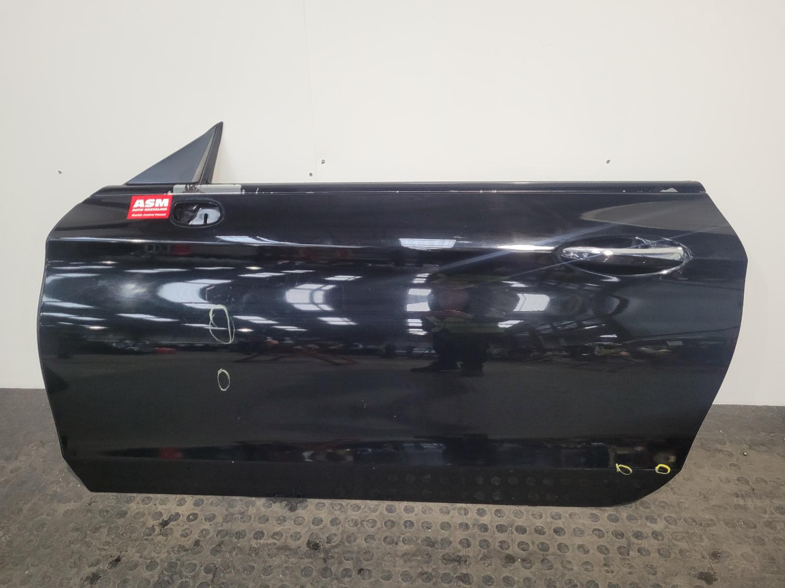 View Auto part L Front Door Mercedes C Class 2018