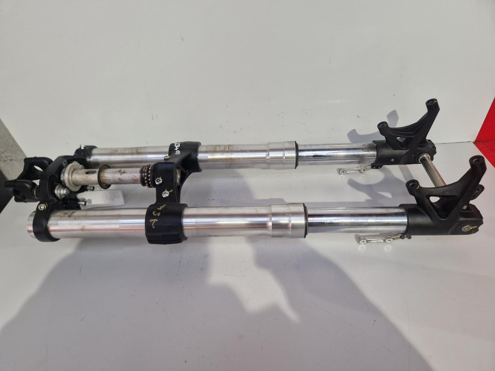 View Auto part FORKS Benelli Trk 702 2023