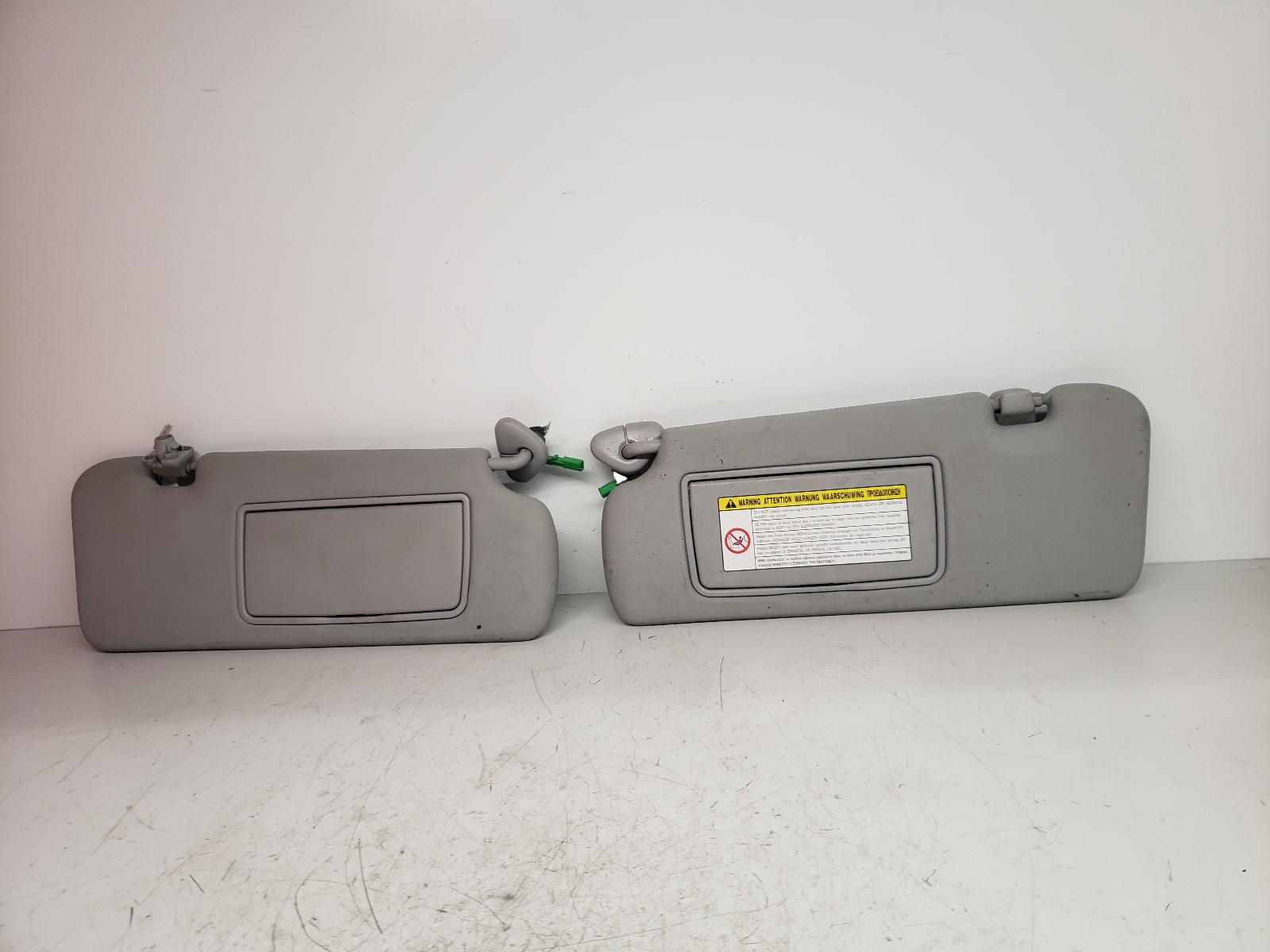 View Auto part Sun visor Honda Crv 2009