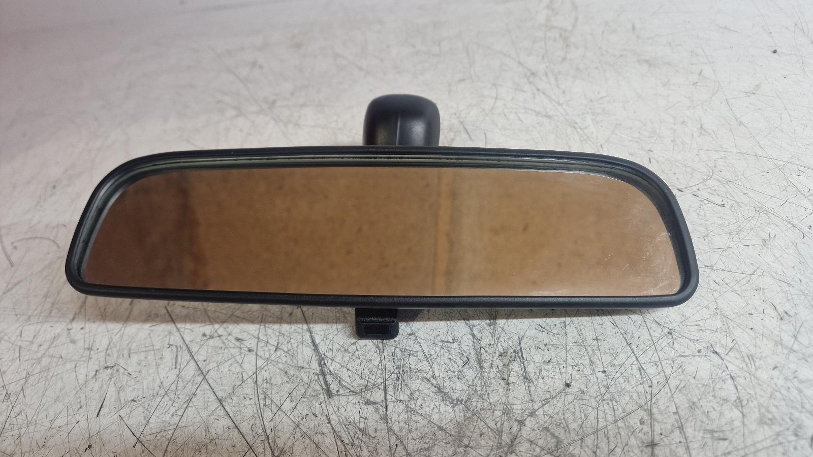 View Auto part Interior Mirror Hyundai I20 2009