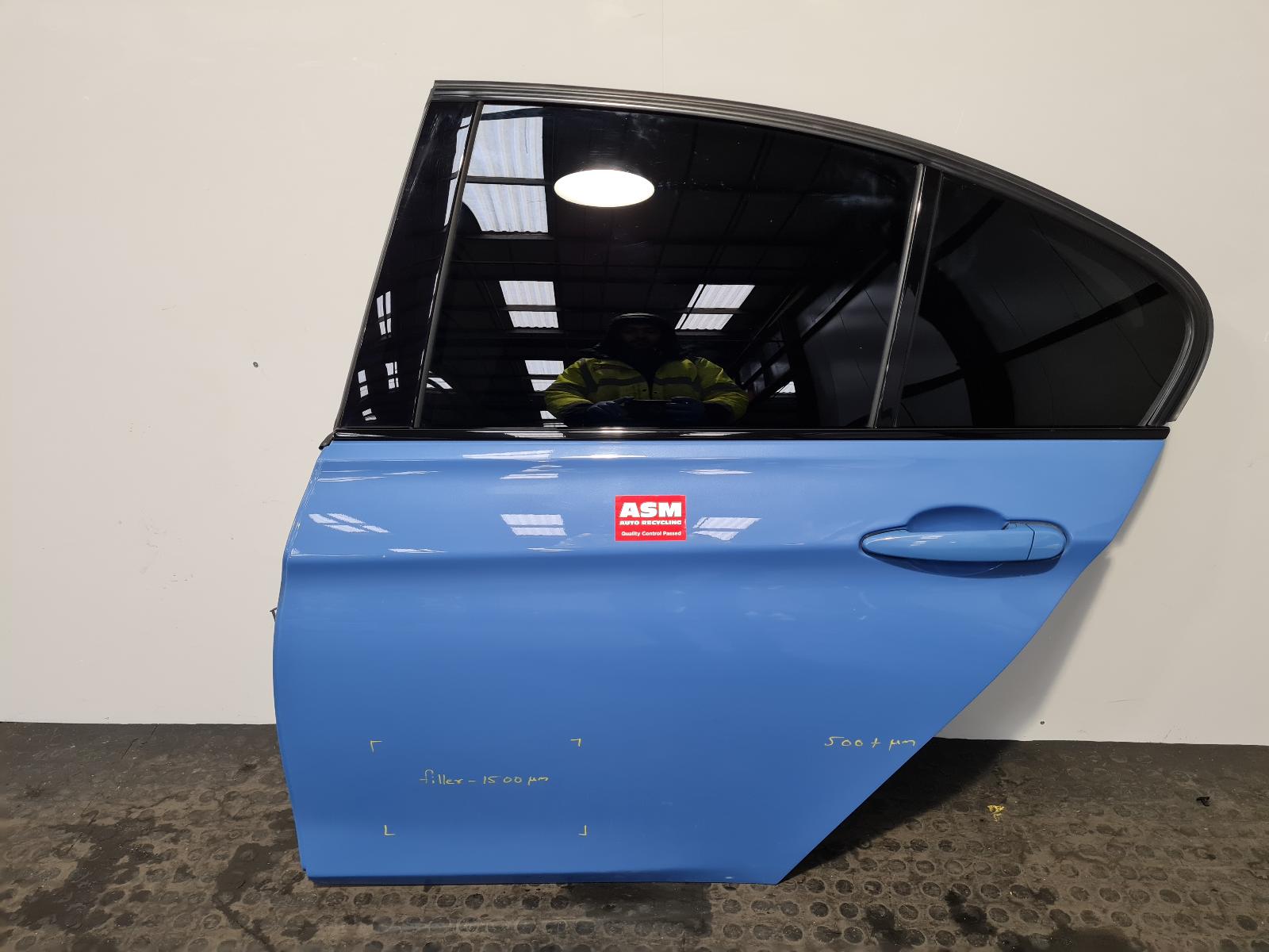 View Auto part L Rear Door Bmw 3 Series 2015