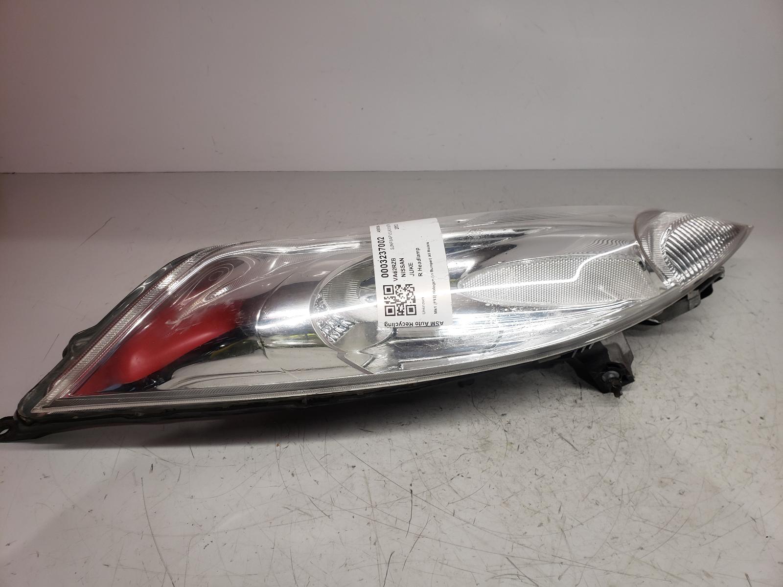 View Auto part R Headlamp Nissan Juke 2013
