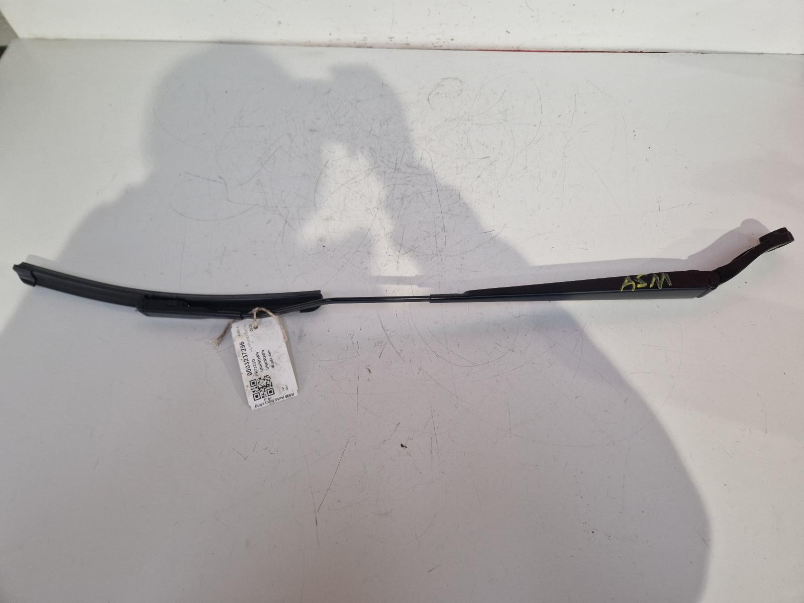 View Auto part Wiper Arm Mg Zs 2023
