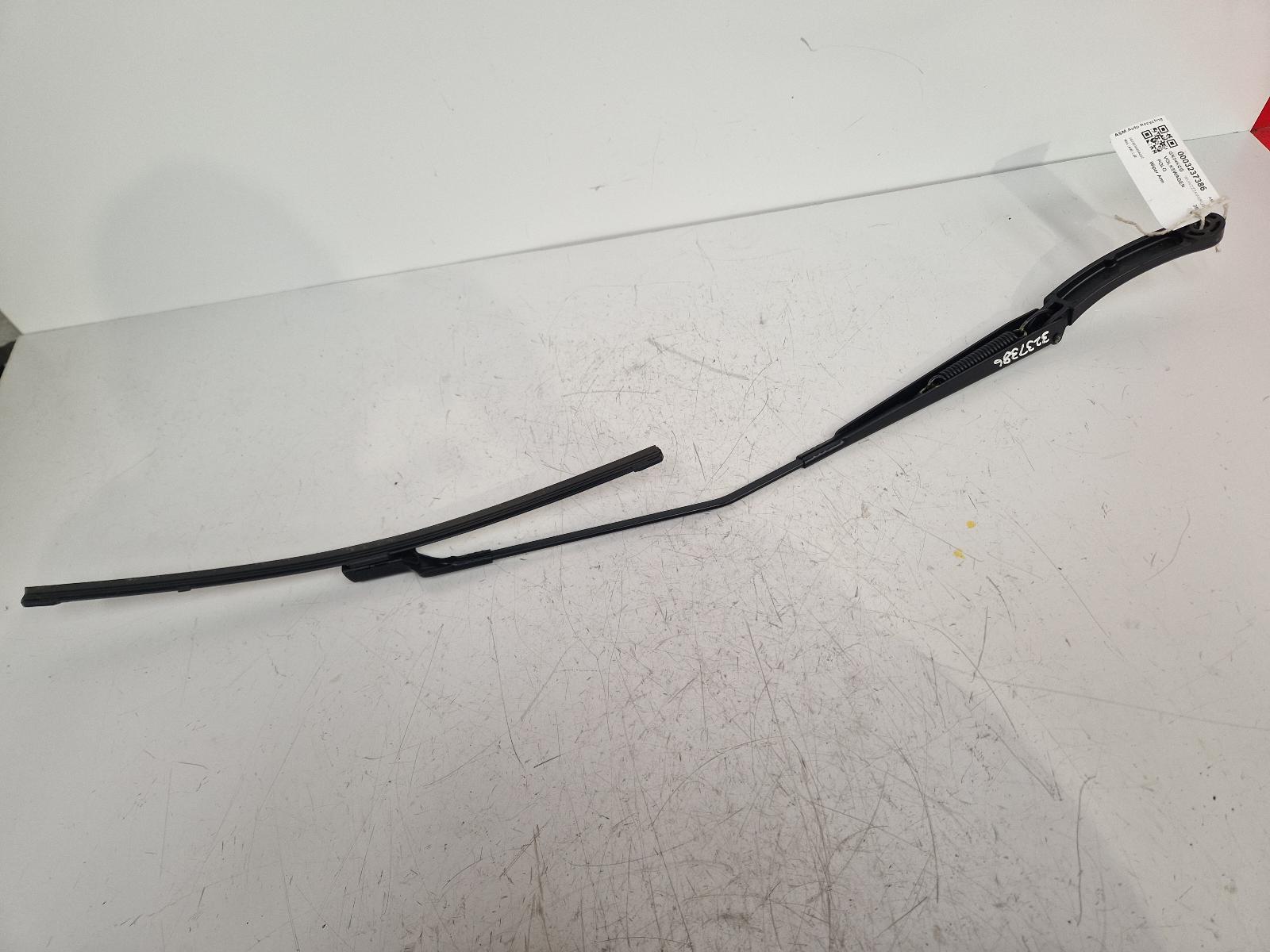 View Auto part Wiper Arm Volkswagen Polo 2024