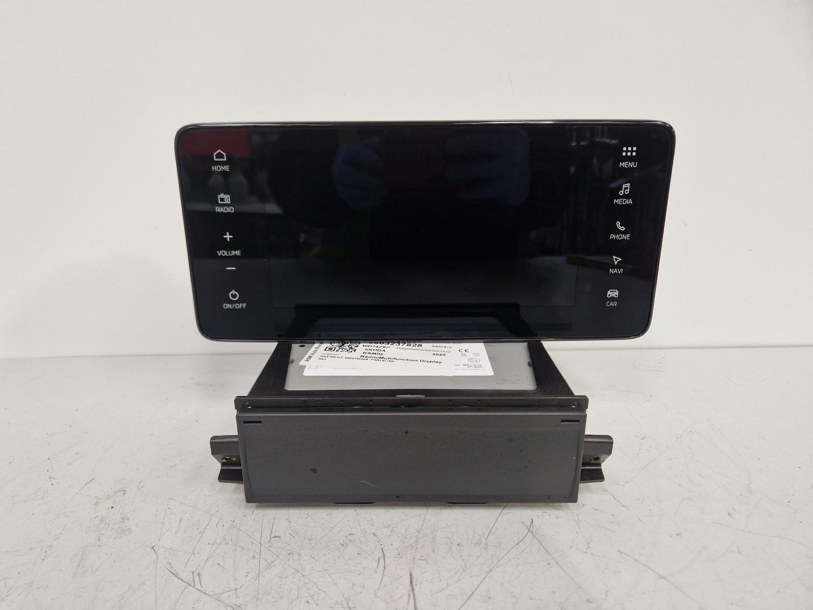 View Auto part Radio Display Skoda Kamiq 2025