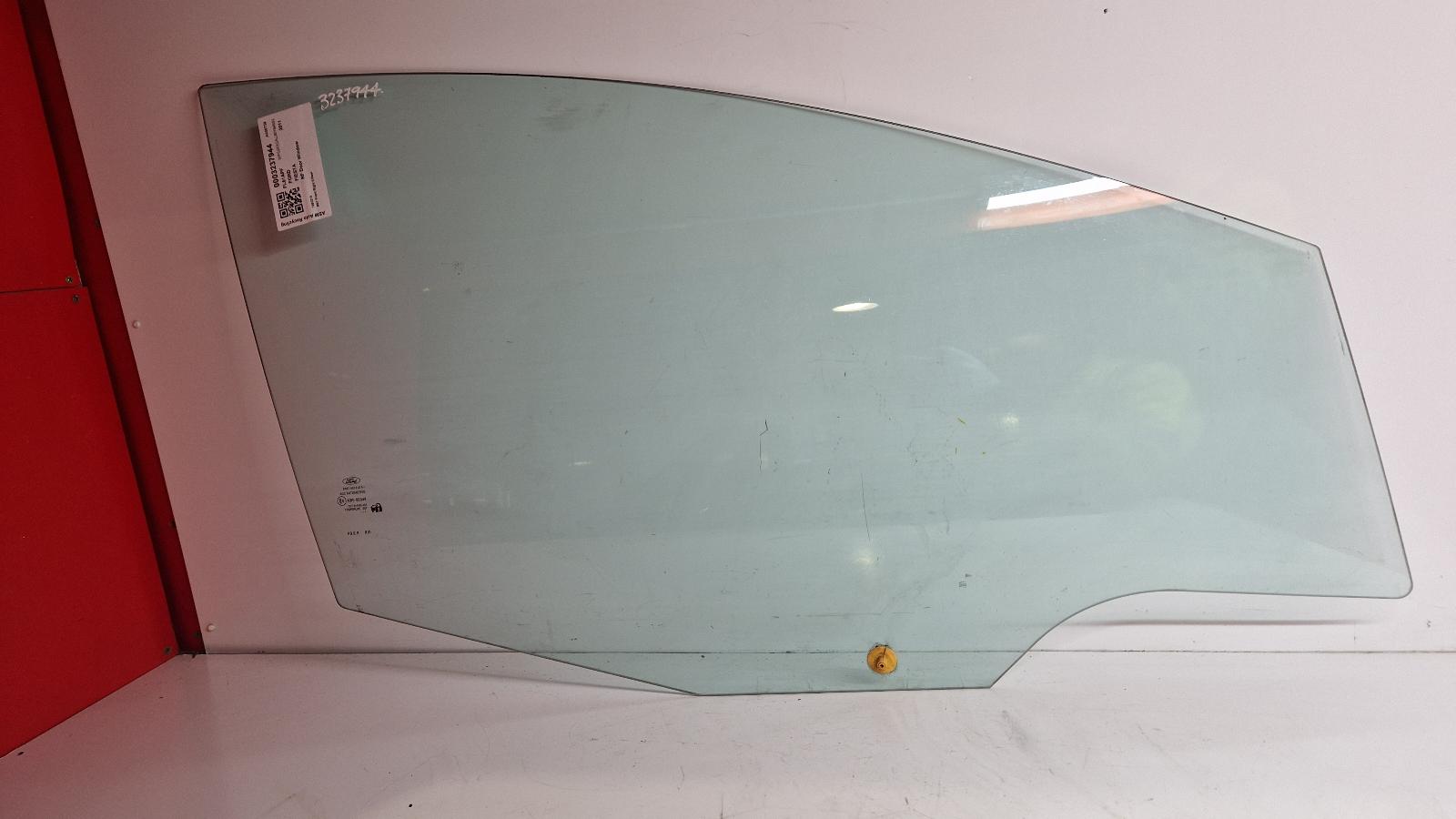 View Auto part RF Door Window Ford Fiesta 2011