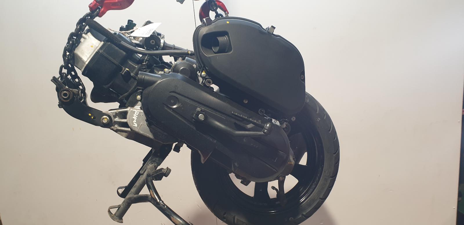 View Auto part Engine Suzuki Burgman Street 125ex 2024