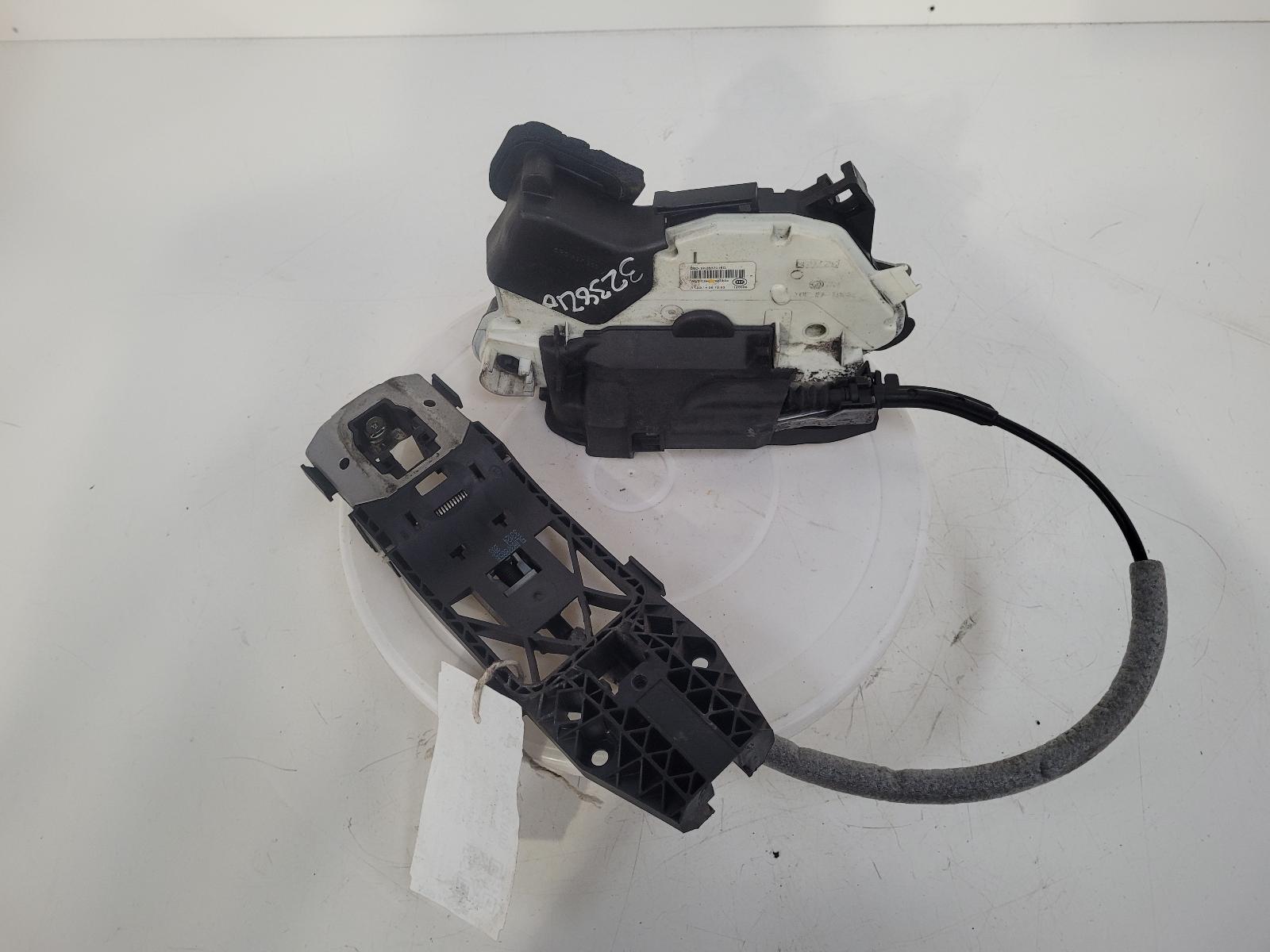 View Auto part Door Lock Assembly Volkswagen Sharan 2014