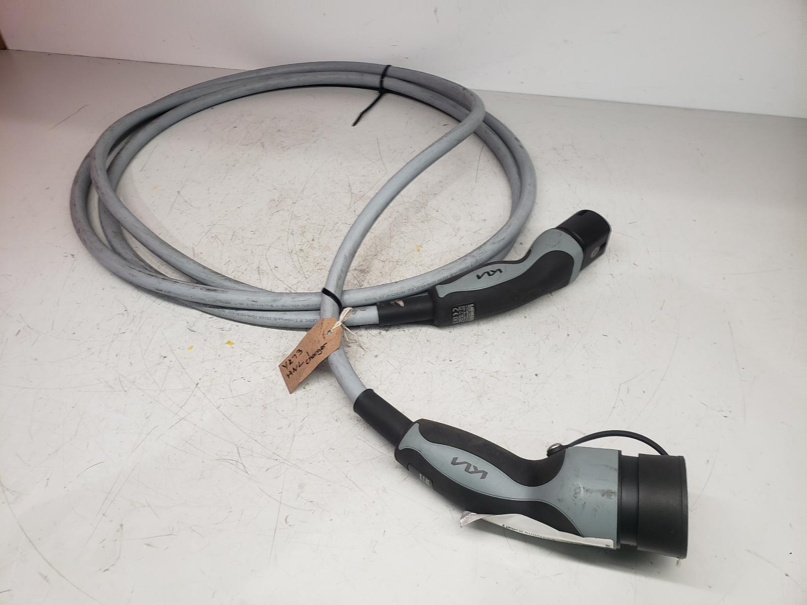 View Auto part EV/Hybrid Battery Charger Volvo C40 2023