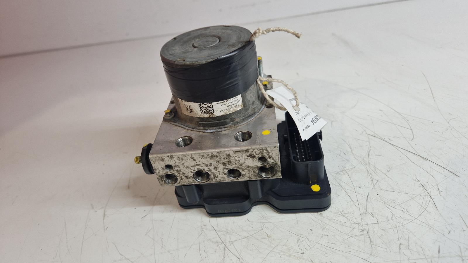 View Auto part ABS Pump/Modulator Citroen Dispatch 2017