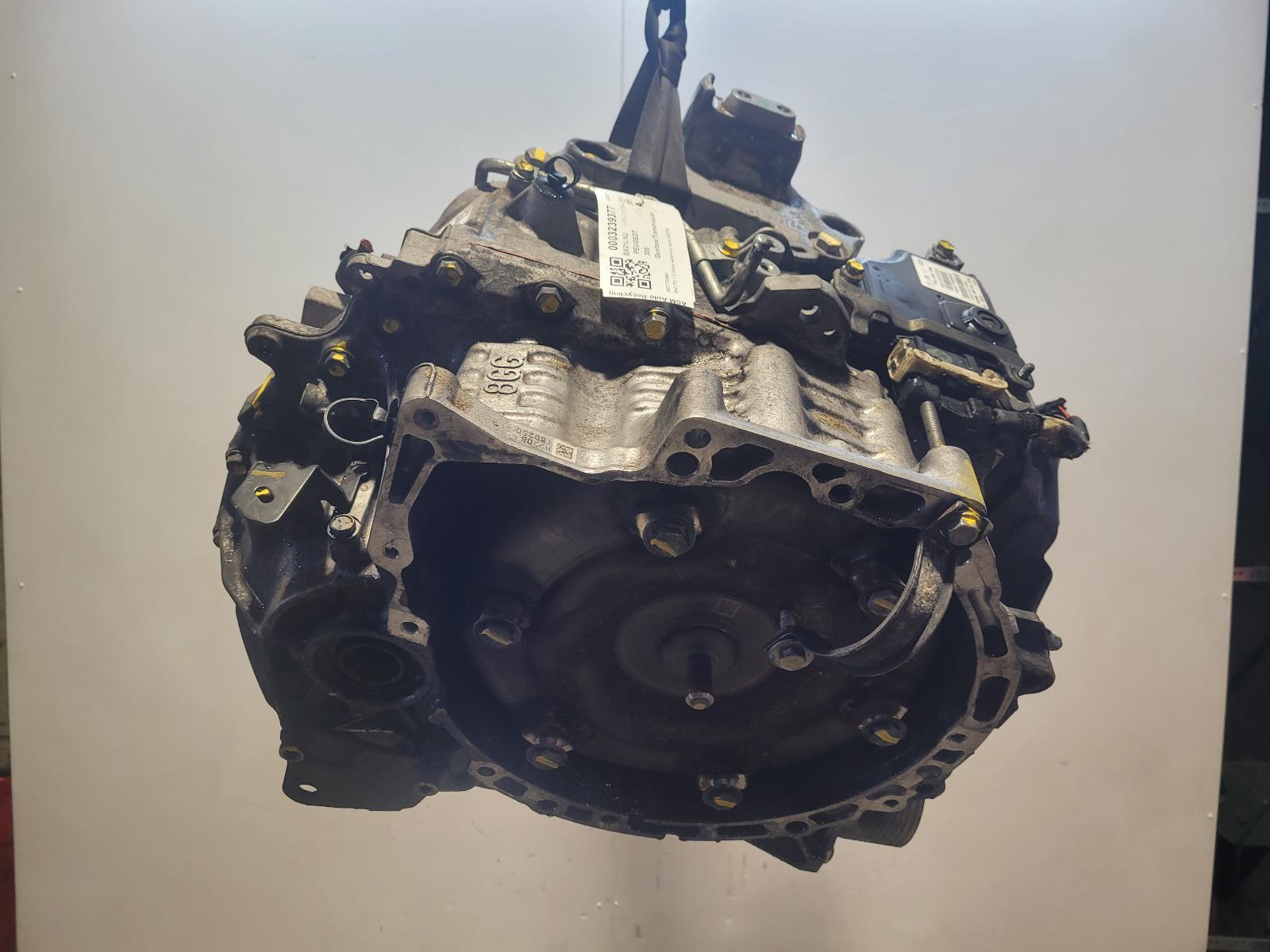 View Auto part Gearbox Peugeot 308 2021