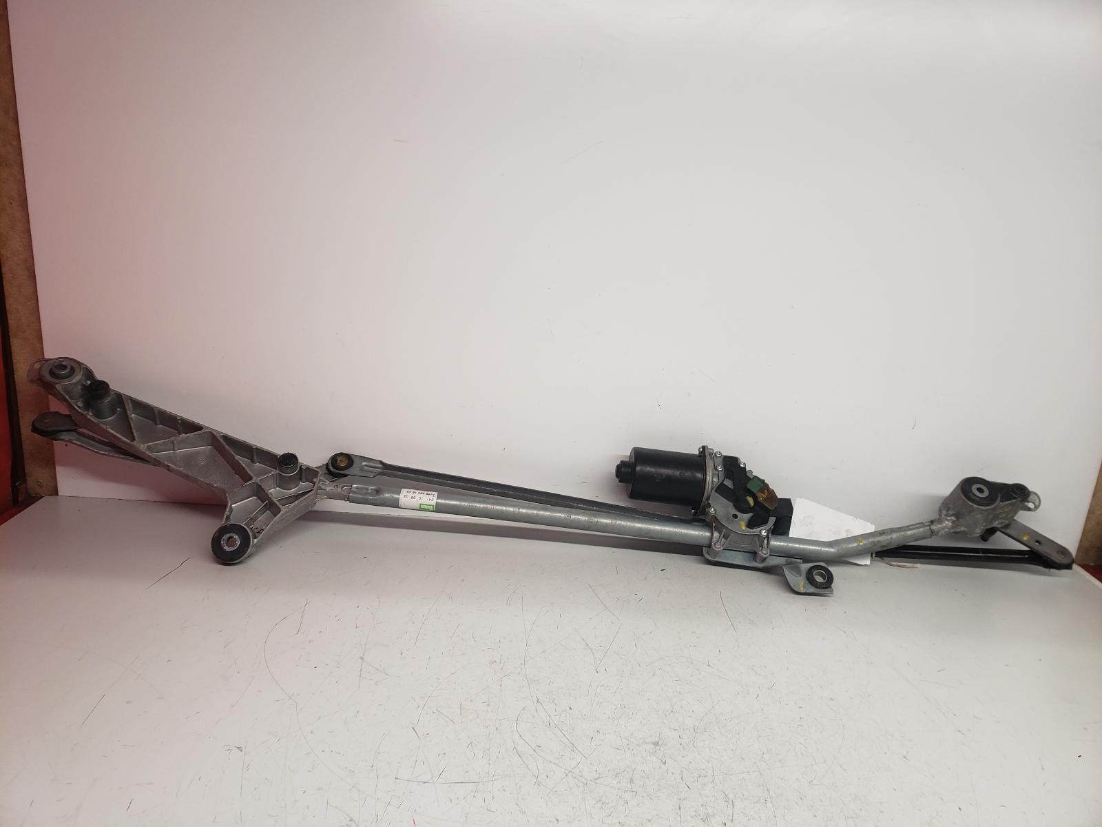 View Auto part Wiper Linkage Mercedes B Class 2011
