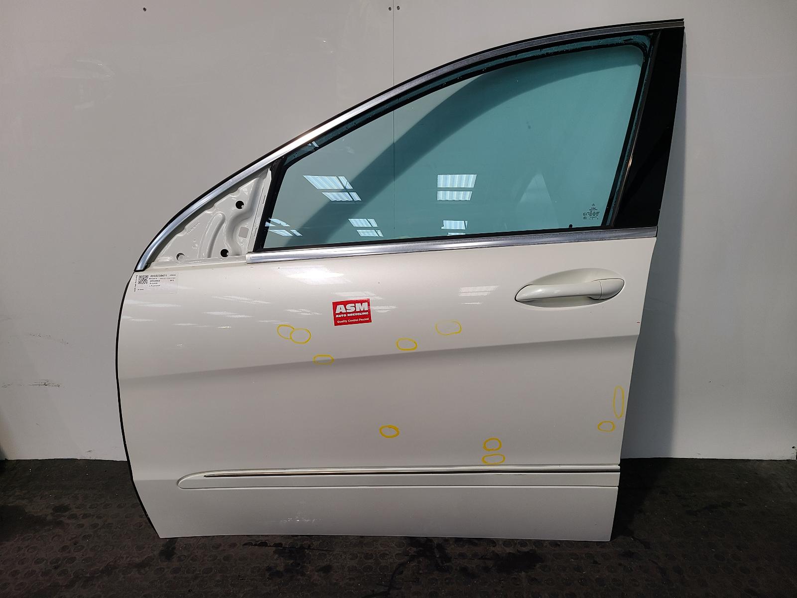 View Auto part L Front Door Mercedes R Class 2012