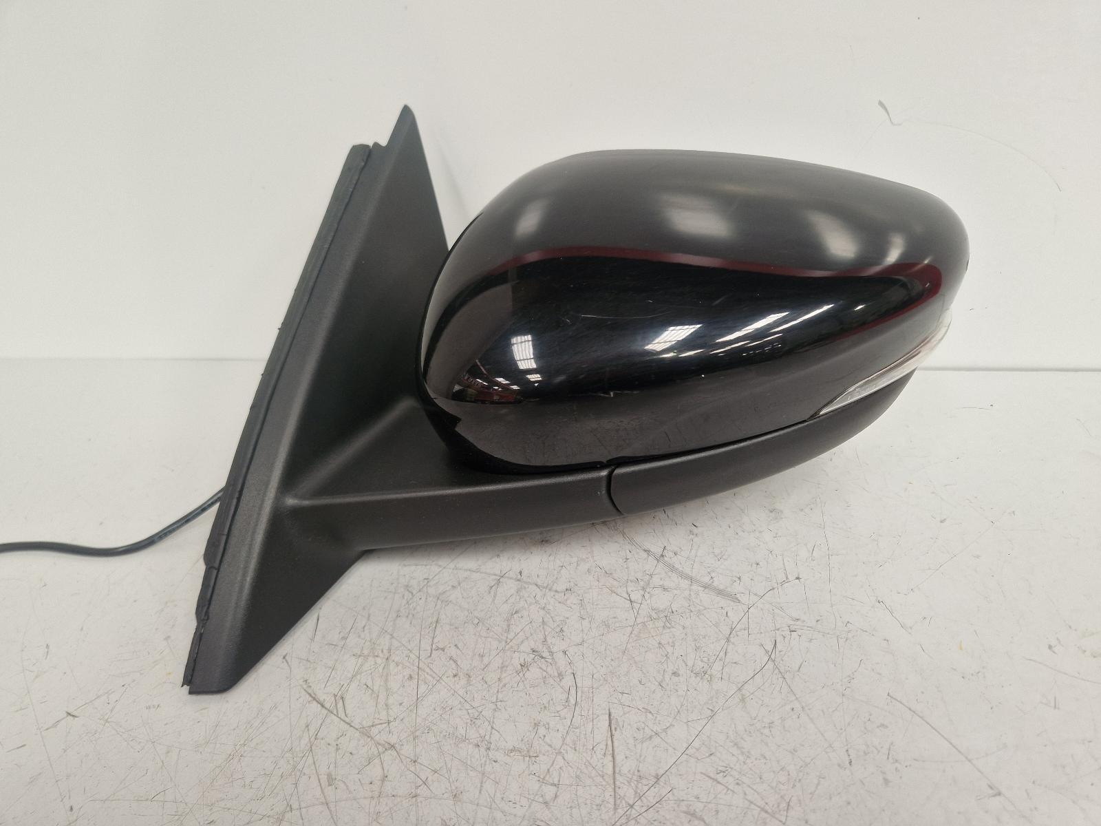 View Auto part L Door Mirror Ford Kuga 2021