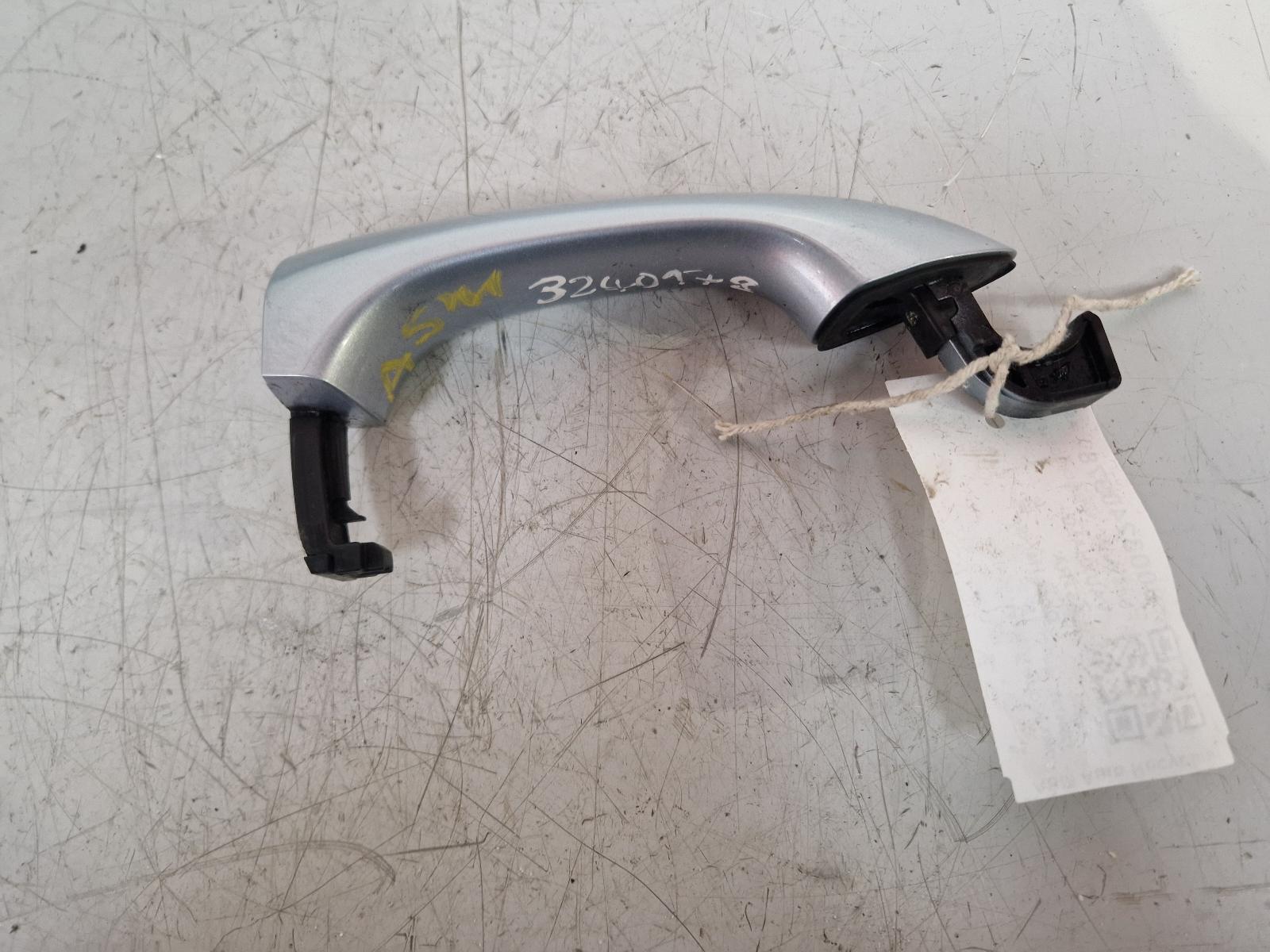 View Auto part Door Handle Vauxhall Astra 2016