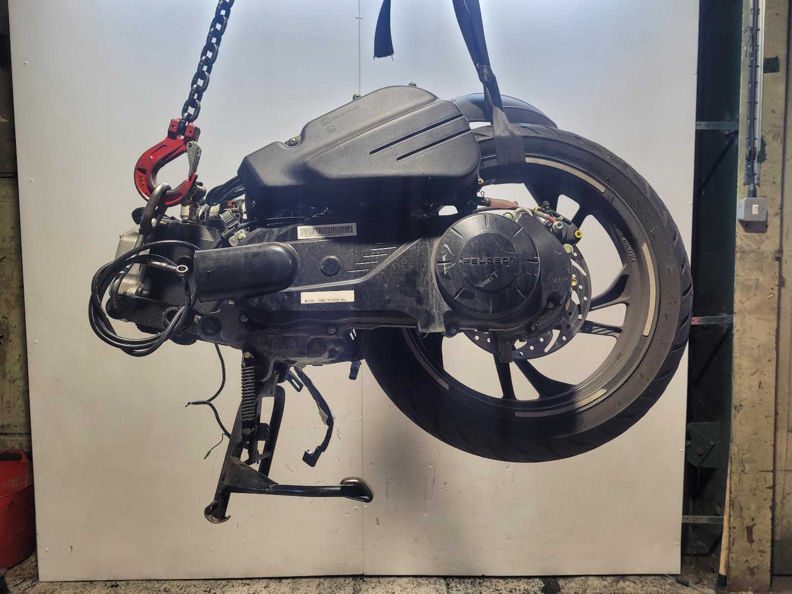View Auto part Engine Peugeot Tweet 125  2025