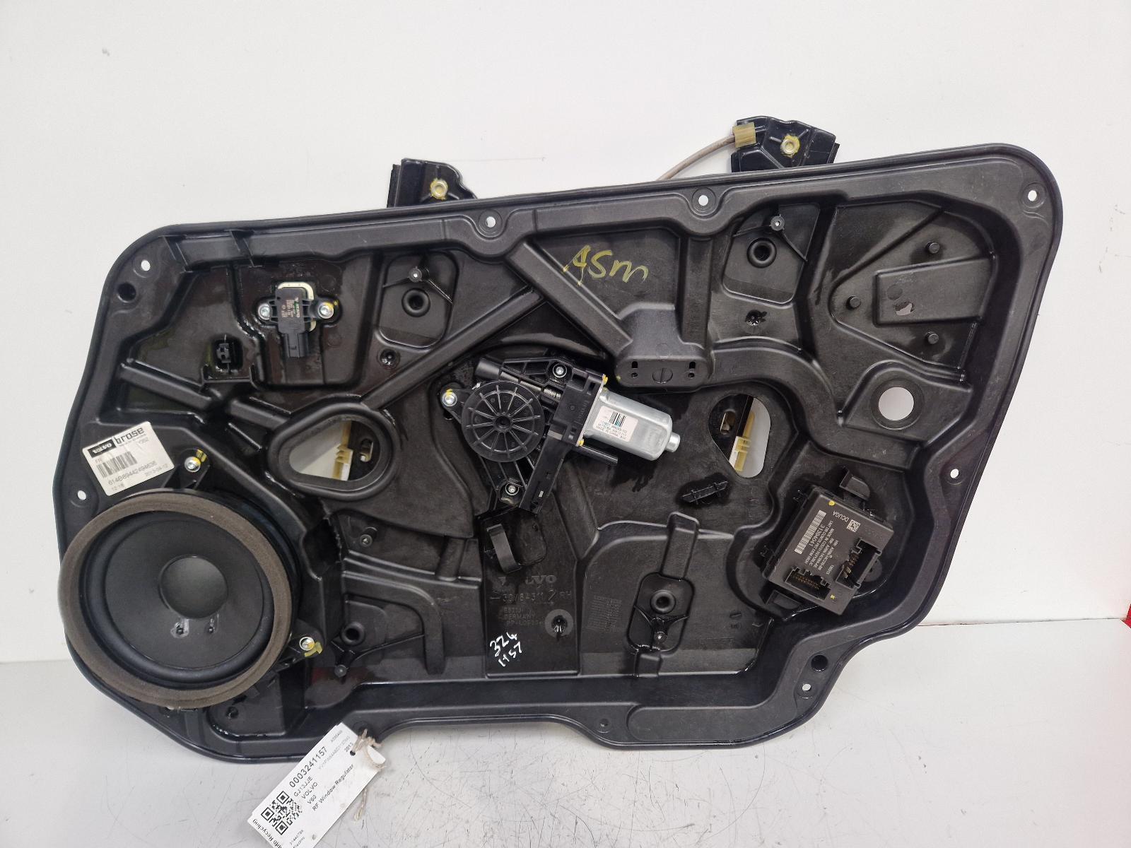 View Auto part RF Window Regulator Volvo V60 2013