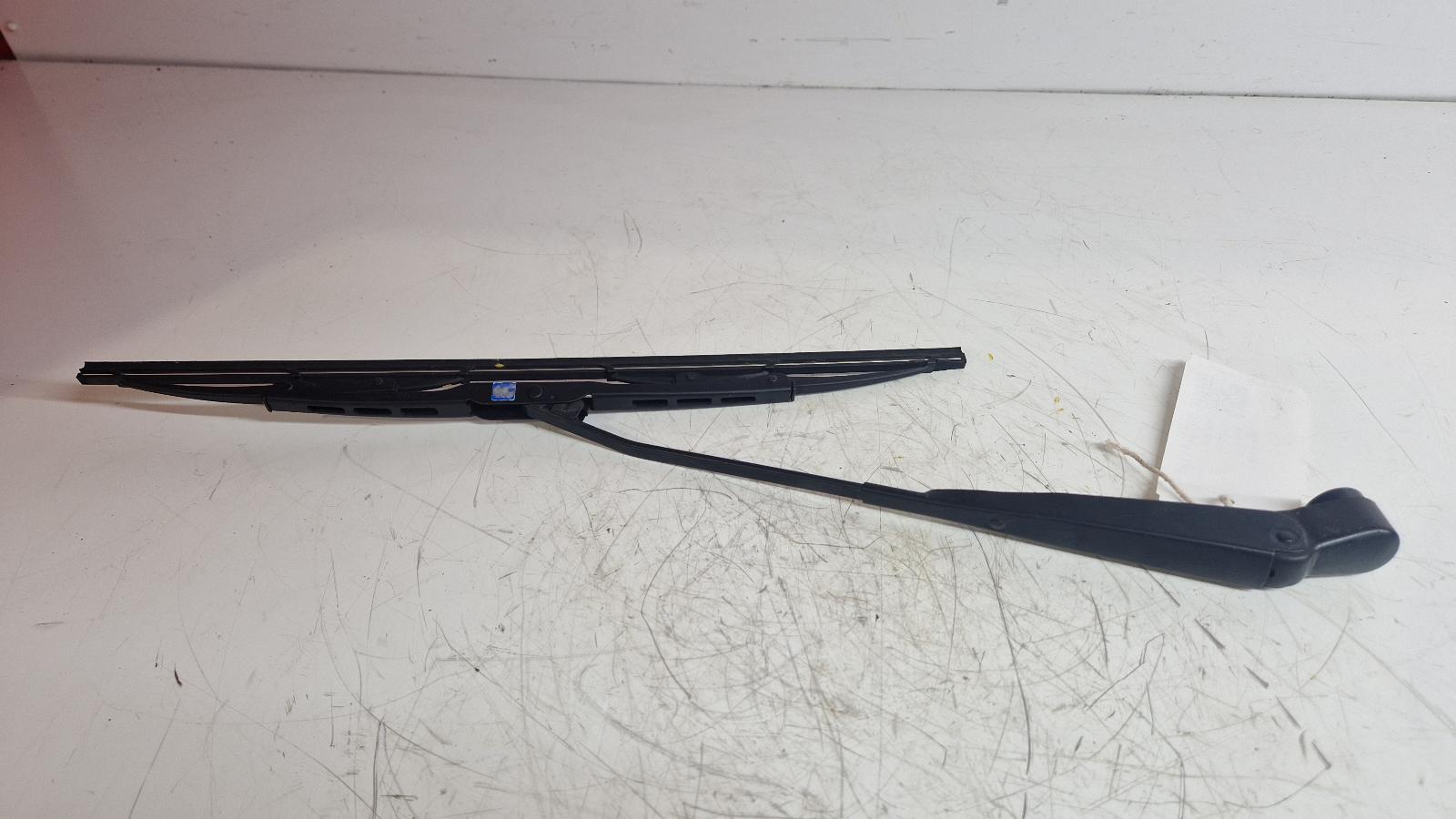 View Auto part Wiper Arm Toyota Prius 2008