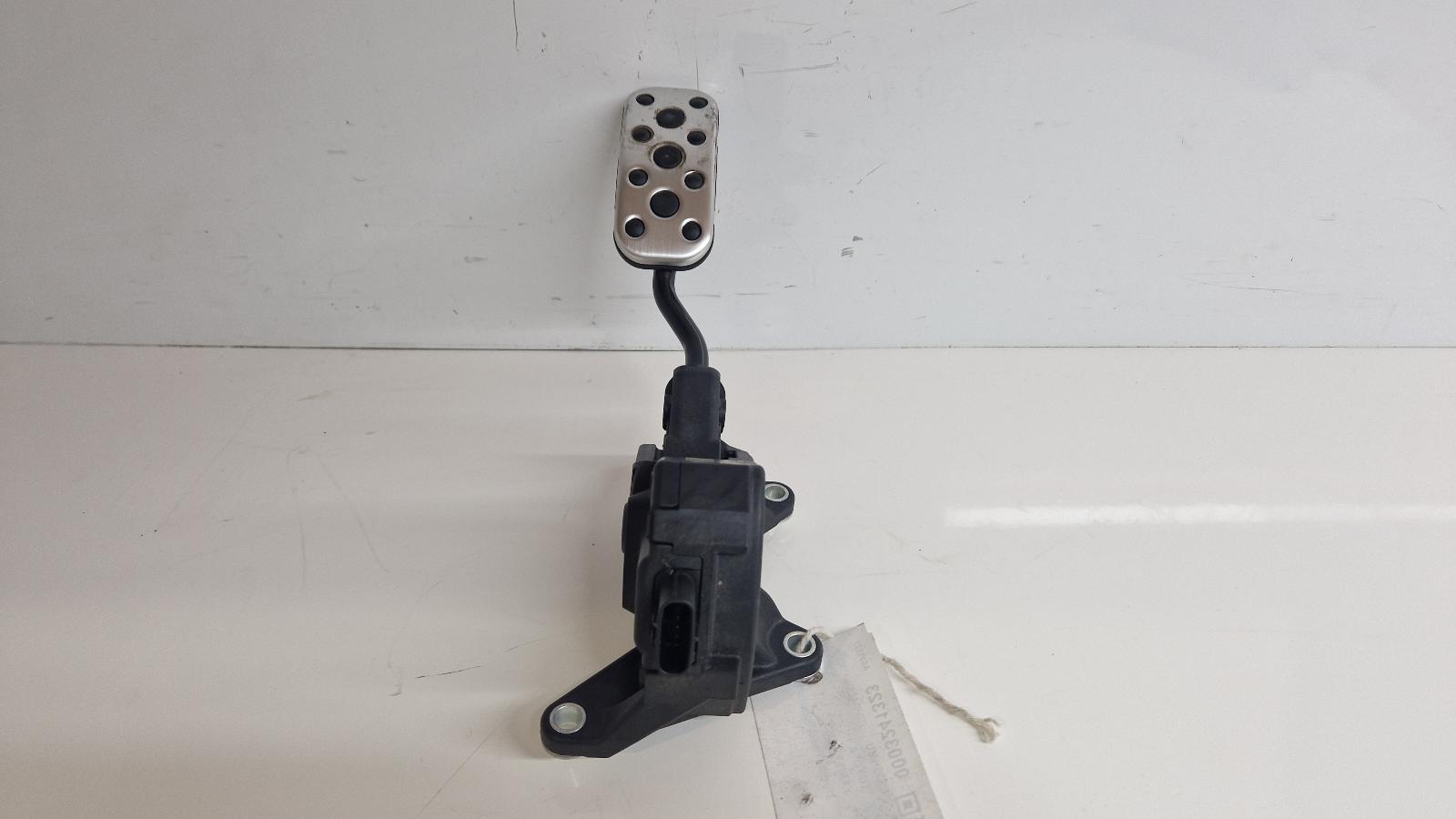 View Auto part Pedal Potentiometer Toyota Yaris Cross 2023