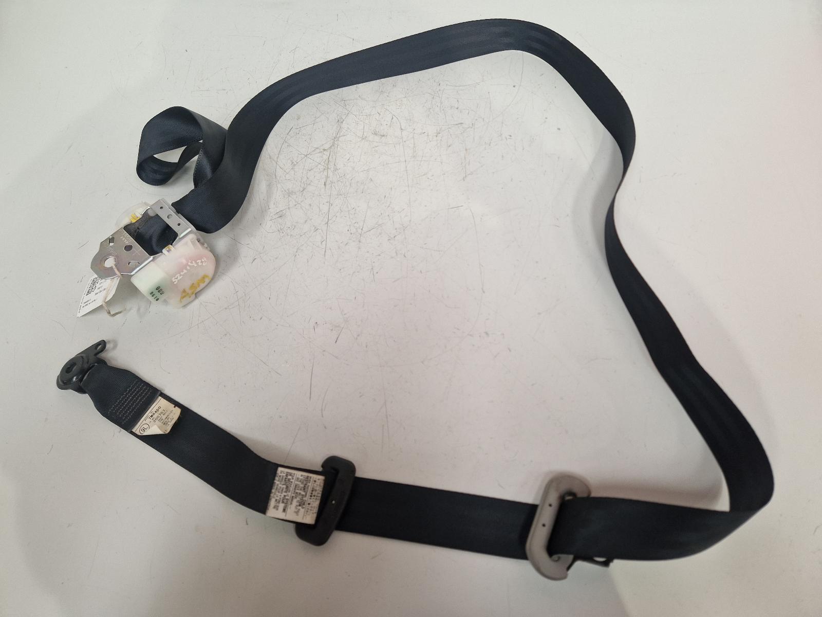 View Auto part Seat Belt Toyota Yaris 2006