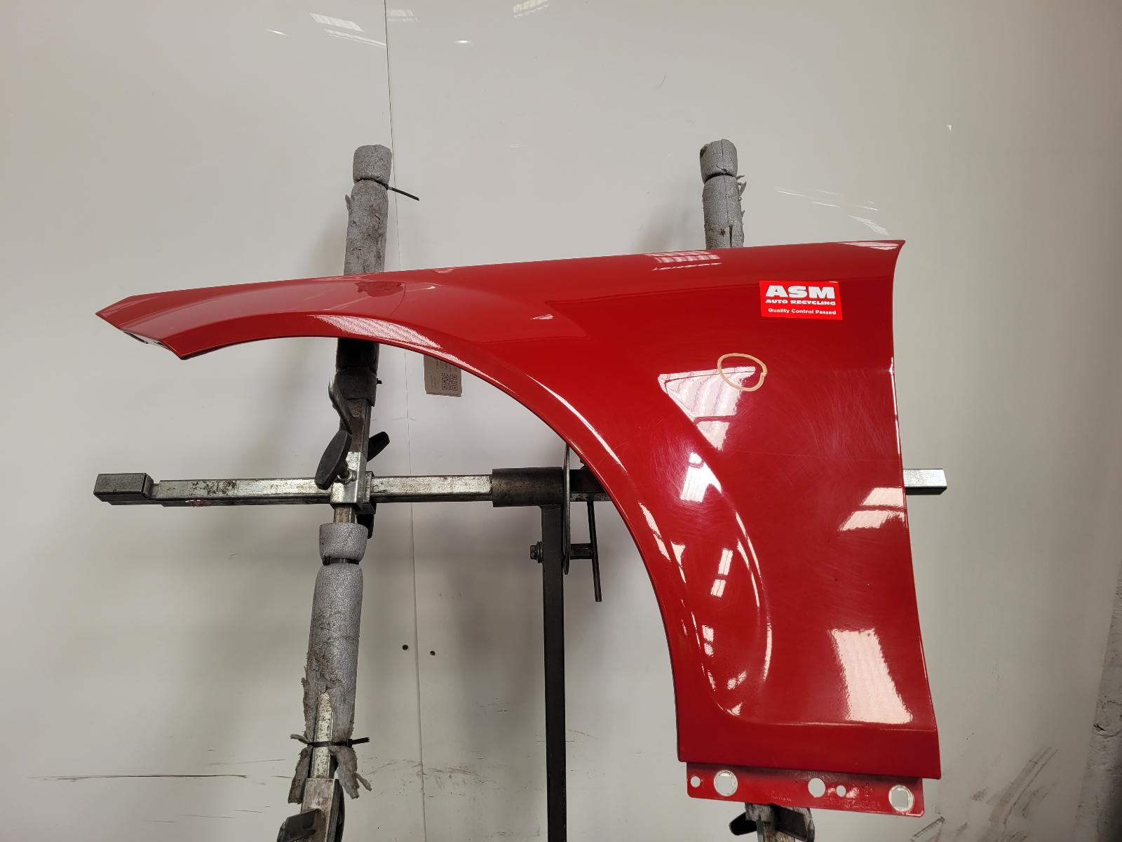 View Auto part L Wing Mercedes C Class 2013
