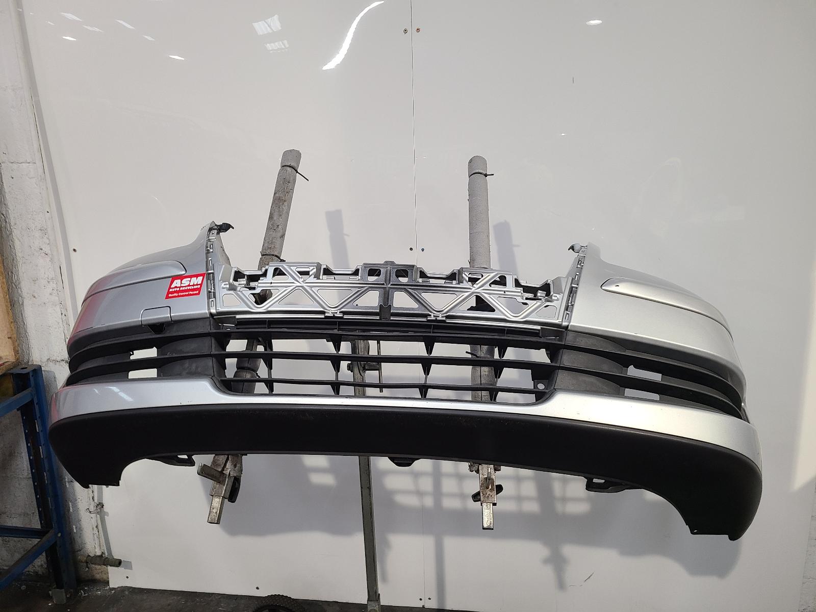 View Auto part Front Bumper Volkswagen Touran 2008