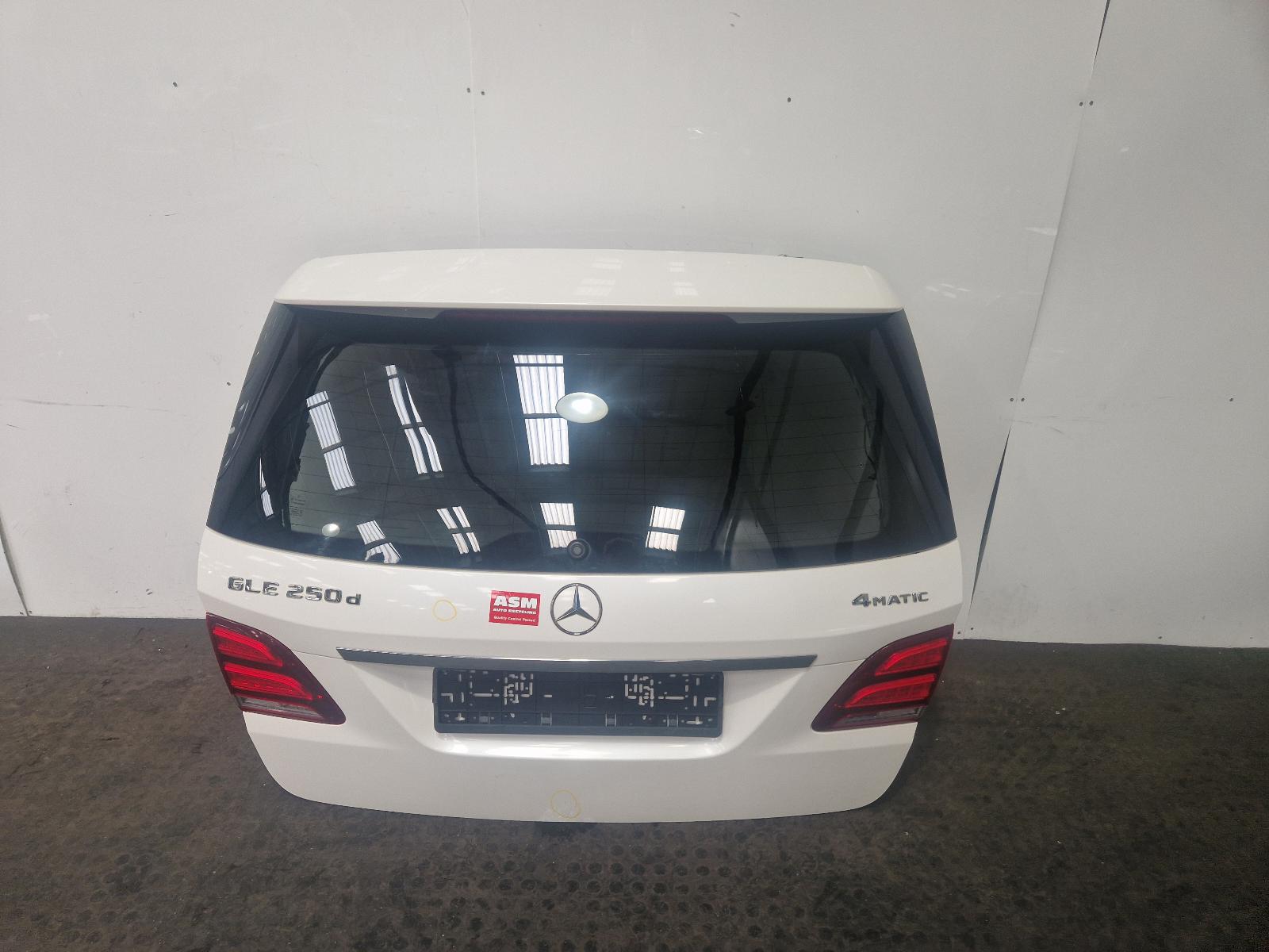 View Auto part Bootlid/Tailgate Mercedes Gle Class 2017