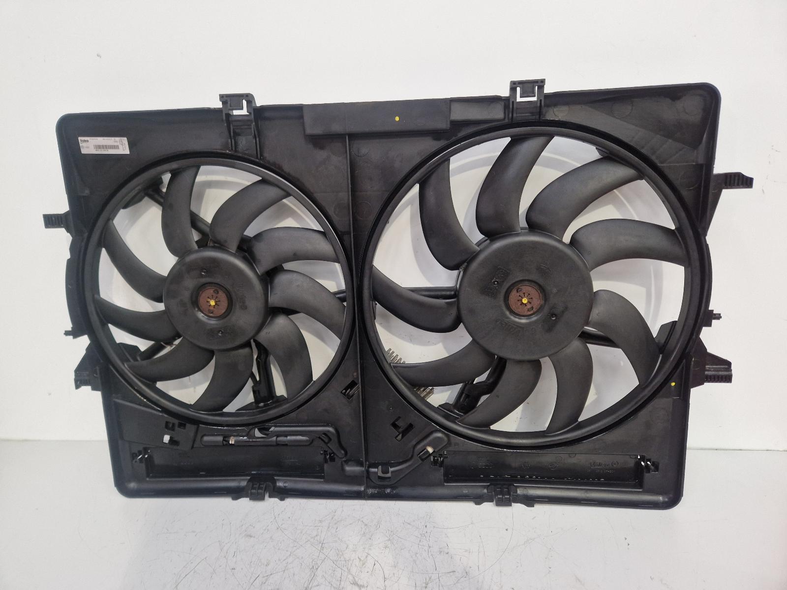 View Auto part Engine Cooling Motor Audi A4 2009