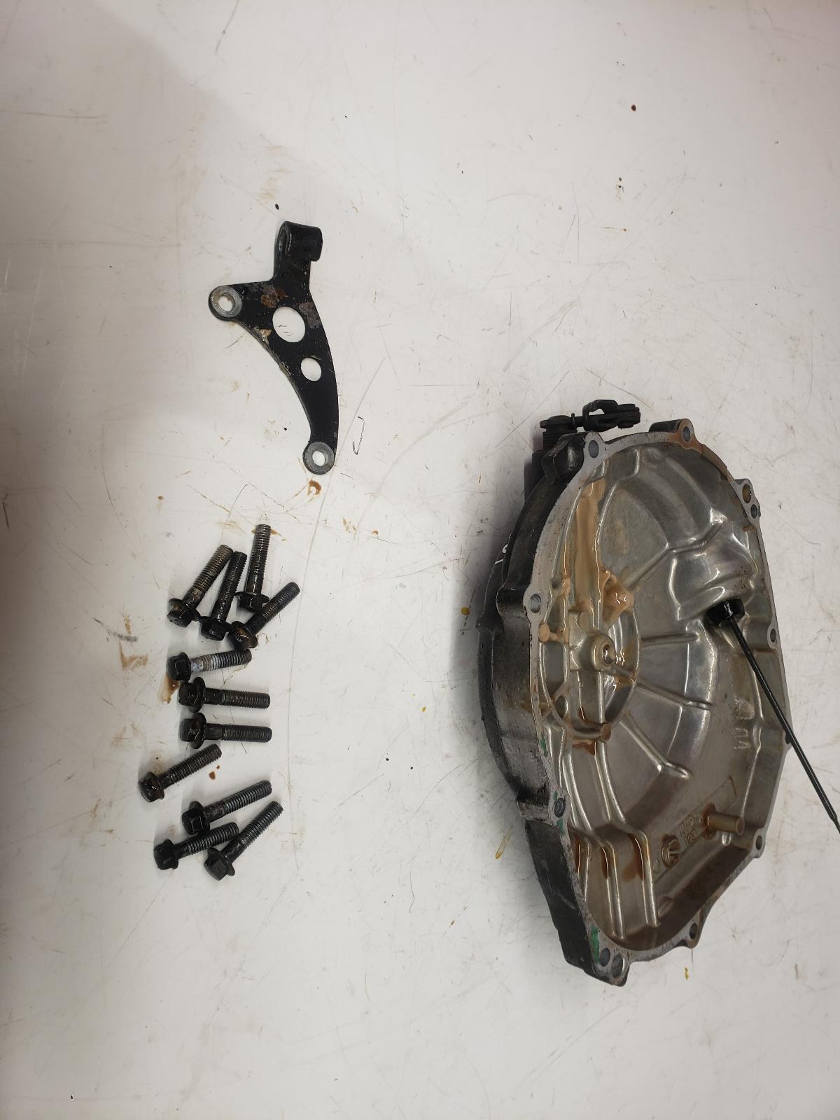 View Auto part Clutch Case Cover Honda Cbr 600 F 1992