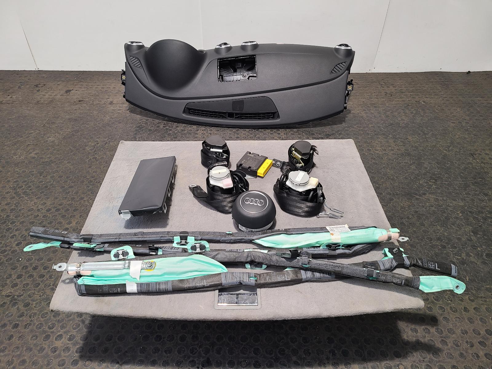 View Auto part Airbag Kit Audi A3 2017