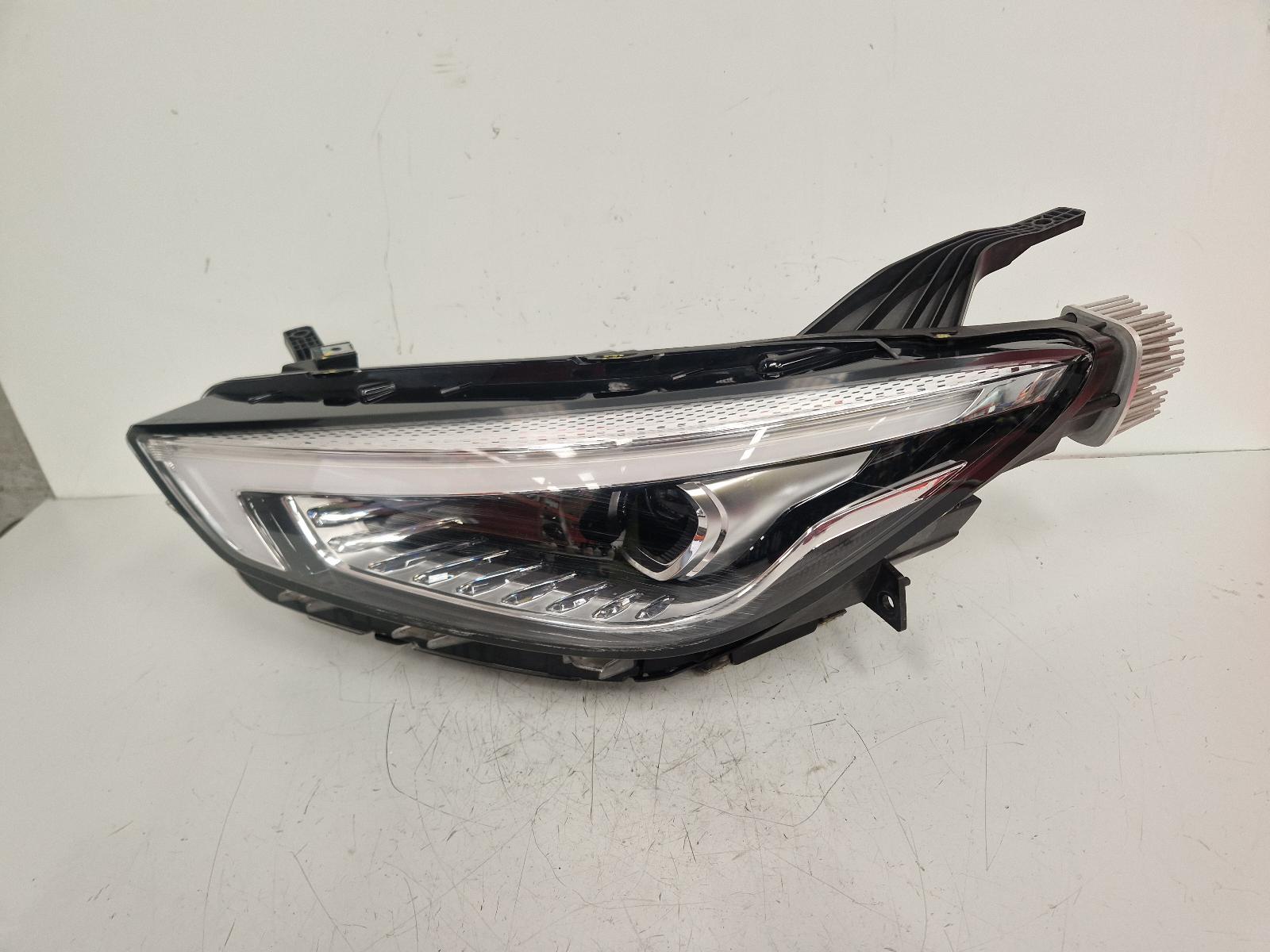 View Auto part L Headlamp Mg Zs 2021