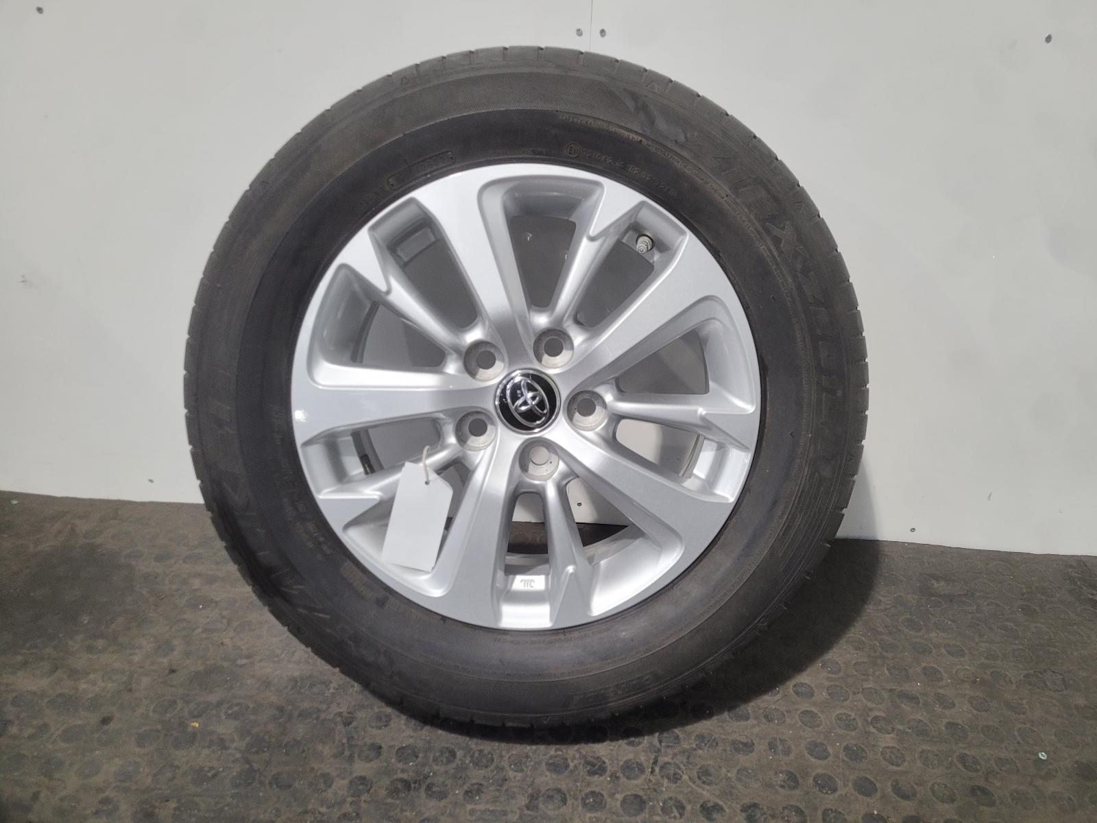 View Auto part Wheel Toyota Yaris Cross 2022