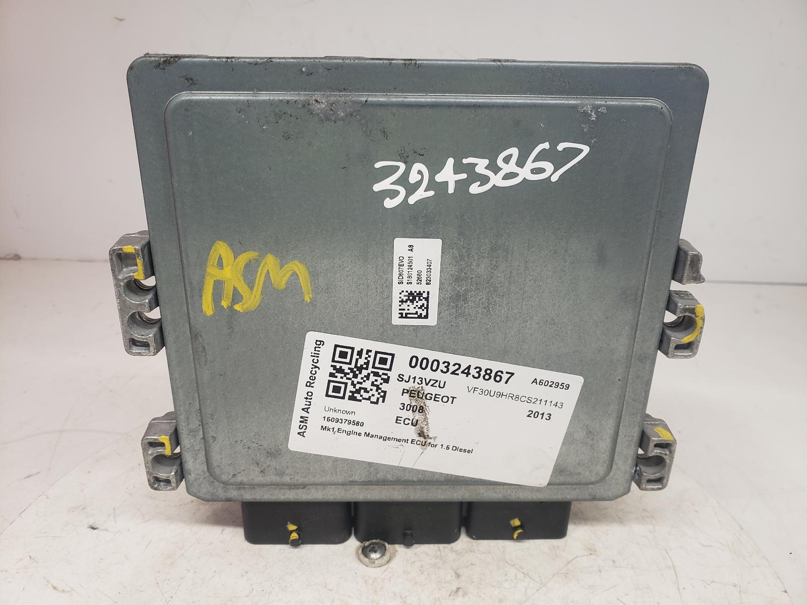 View Auto part ECU Peugeot 3008 2013