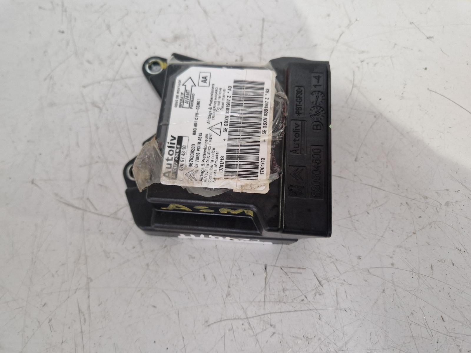 View Auto part ECU Citroen Ds3 2013