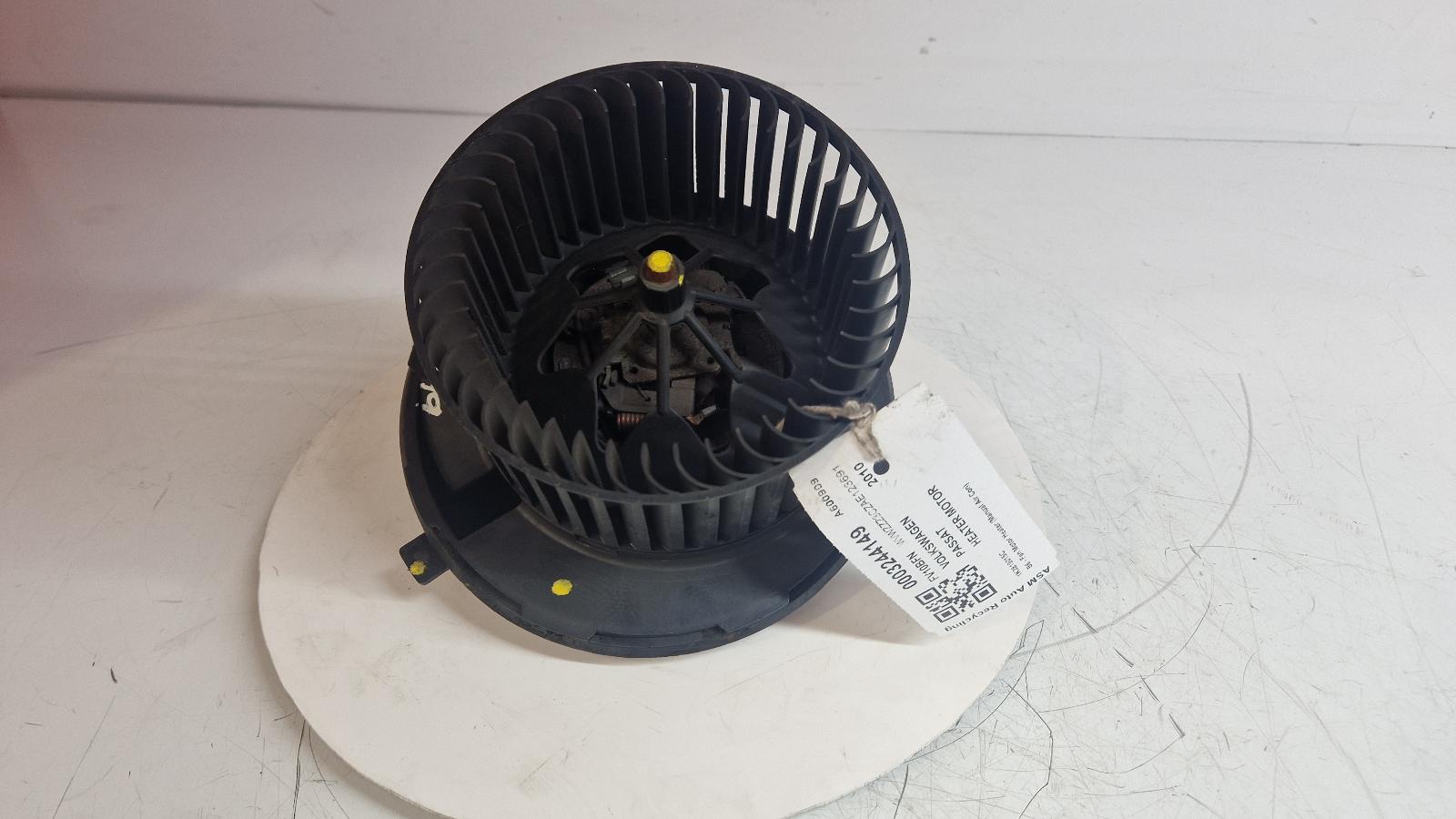 View Auto part Heater Motor/Assembly Volkswagen Passat 2010