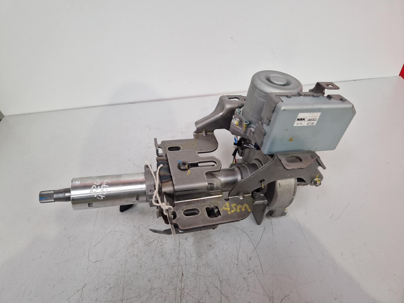 View Auto part Column Nissan Qashqai 2020