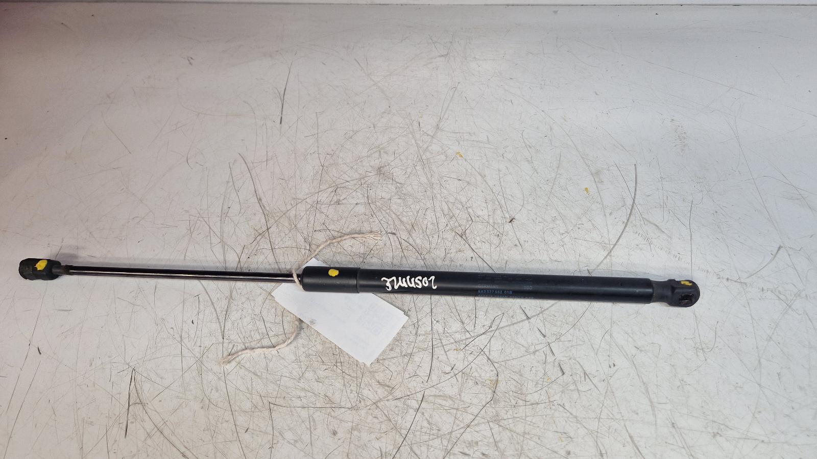 View Auto part Hatch Strut/Shock Audi A1 2011