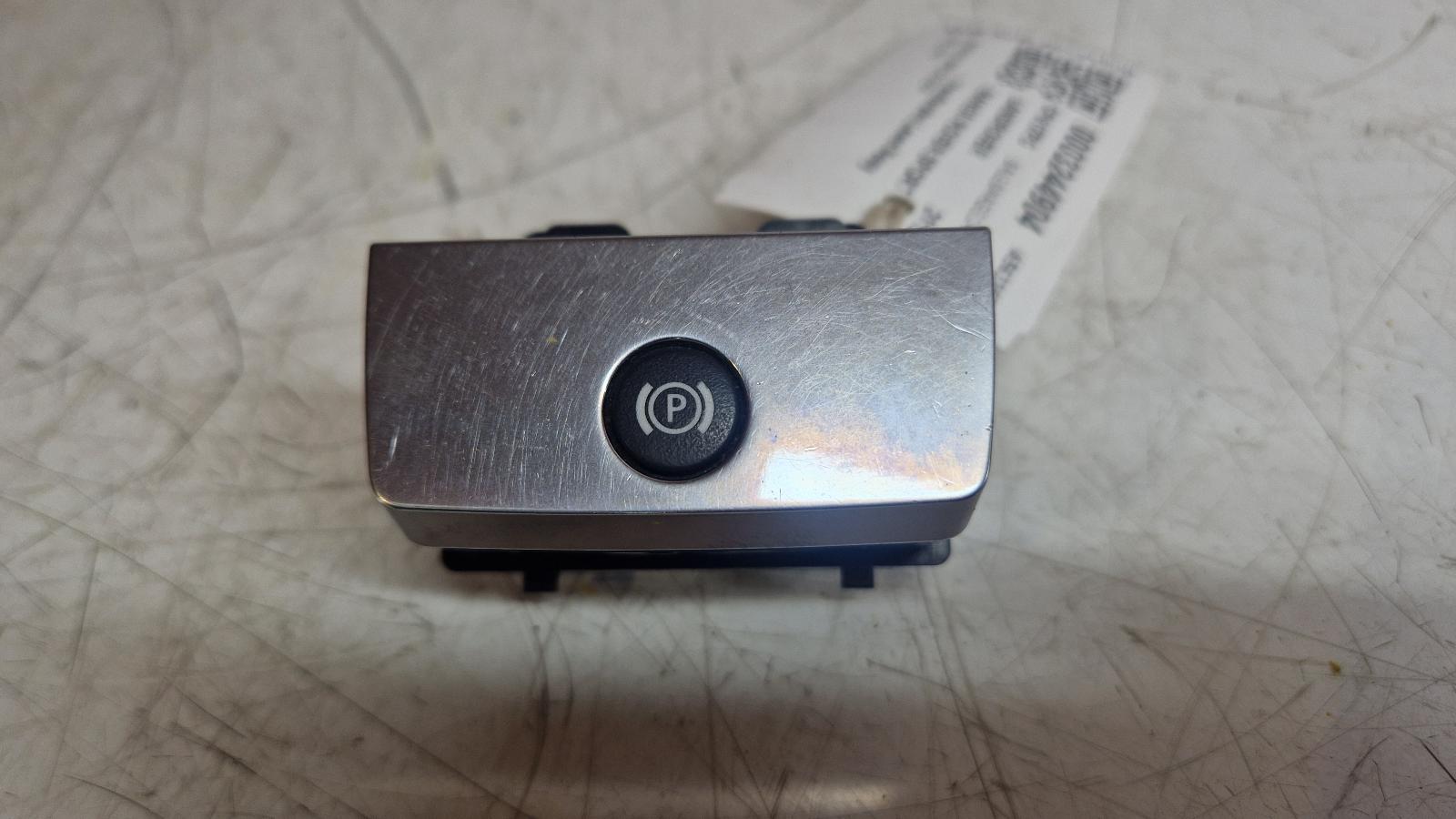 View Auto part Handbrake Lever/Button/Assembly Land Rover Range Rover Sport 2012