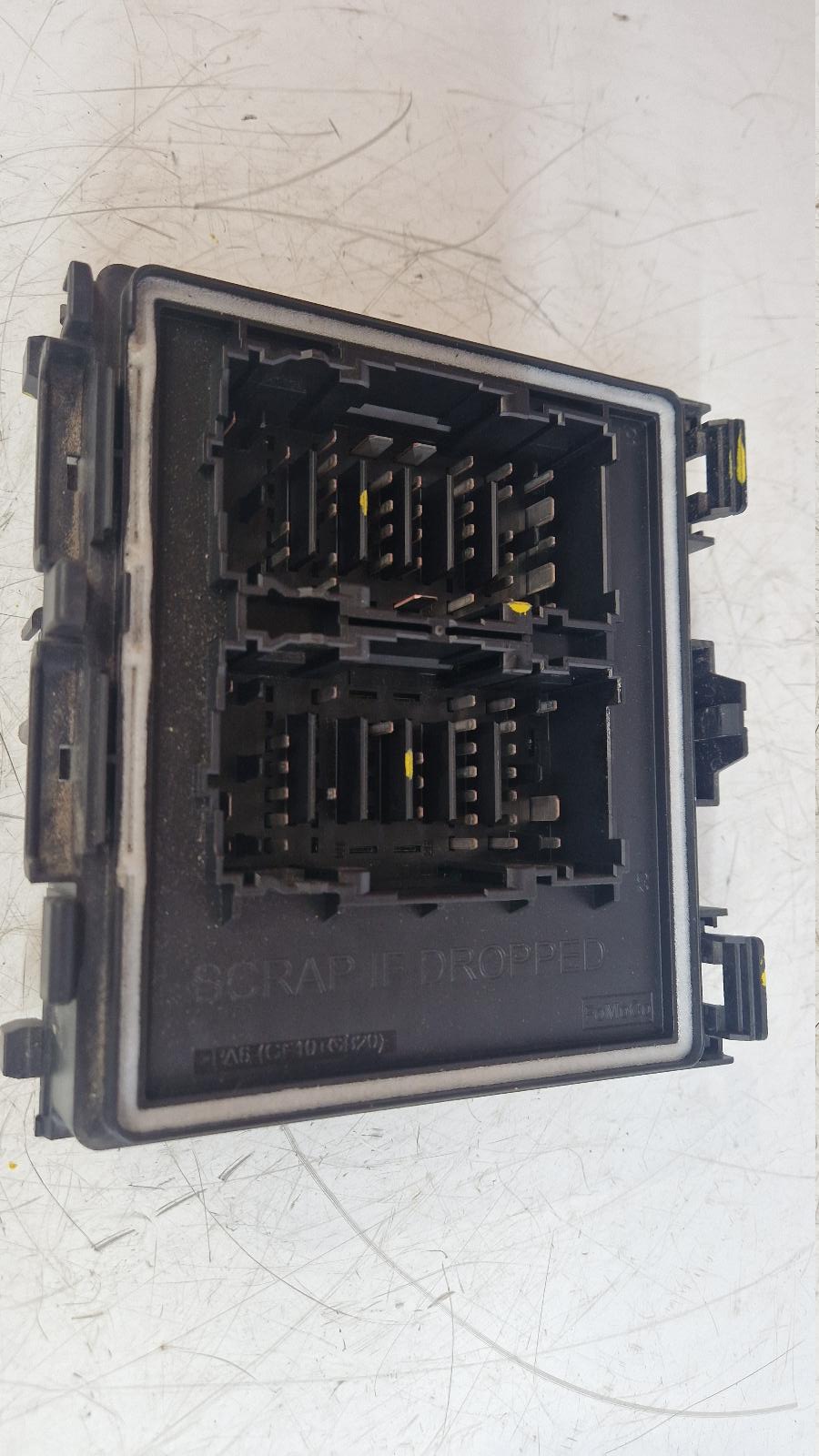 View Auto part Fuse Box Ford Fiesta 2018