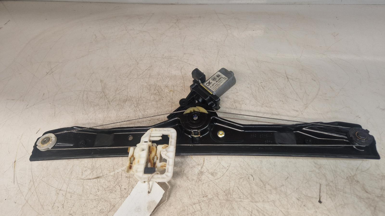 View Auto part LF Window Regulator Fiat Panda 2020