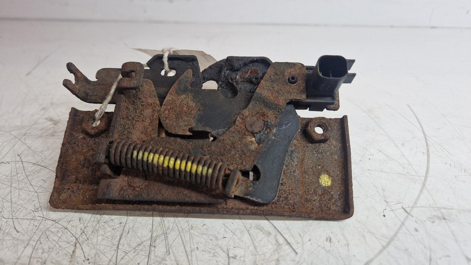 View Auto part Bonnet Latch Ford Fiesta 2011