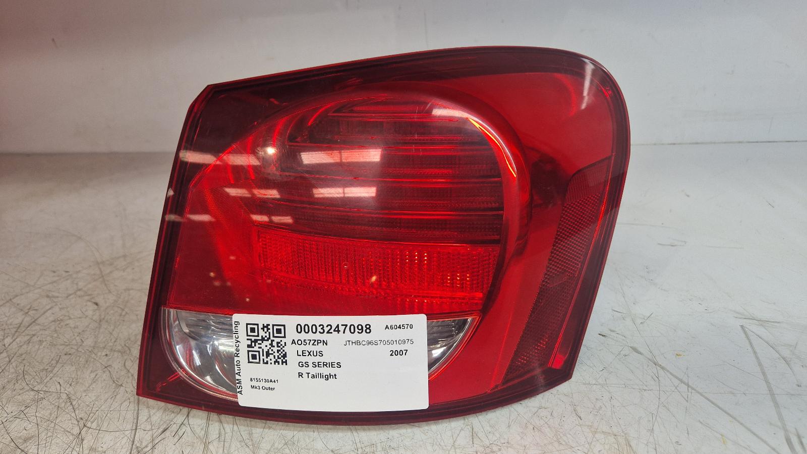 View Auto part R Taillight Lexus Gs Series 2007
