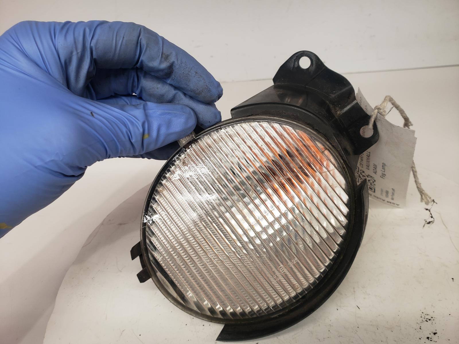 View Auto part Fog Lamp Vauxhall Adam 2014