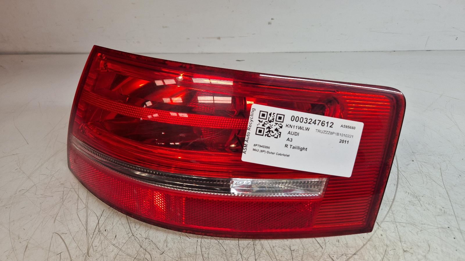 View Auto part R Taillight Audi A3 2011