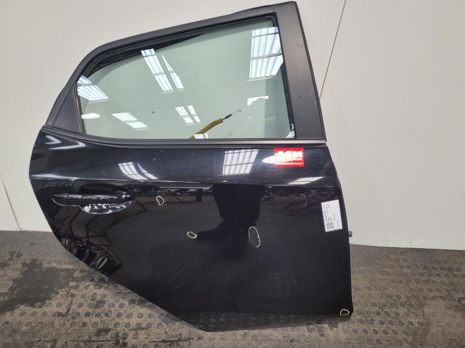 View Auto part R Rear Door Mazda 2 2010