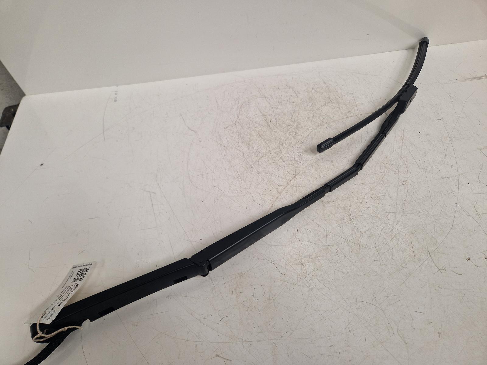 View Auto part Wiper Arm Land Rover Range Rover Sport 2024